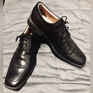 Joseph Abboud - Black Dress Shoes - Size 9.5D